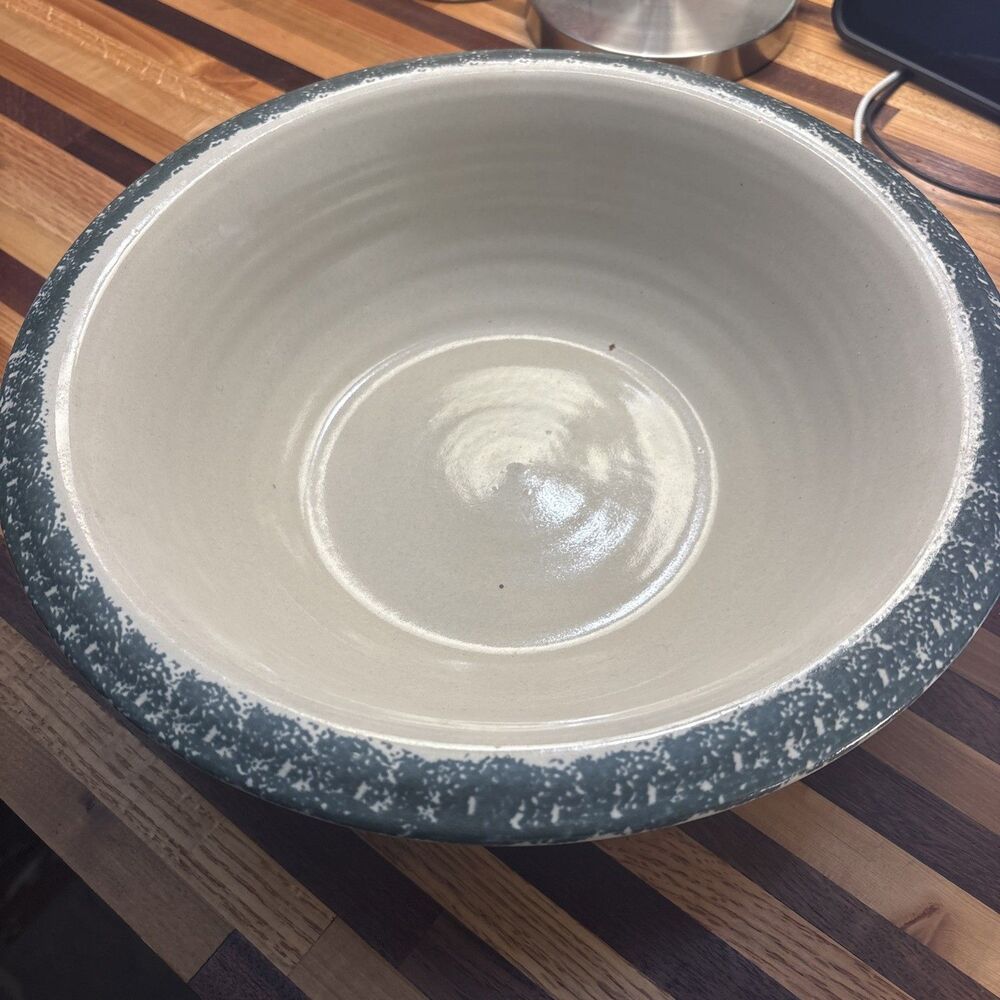 Home & Garden Party Ltd Ceramic Mixing Bowl 12in Blue Speckled Rim